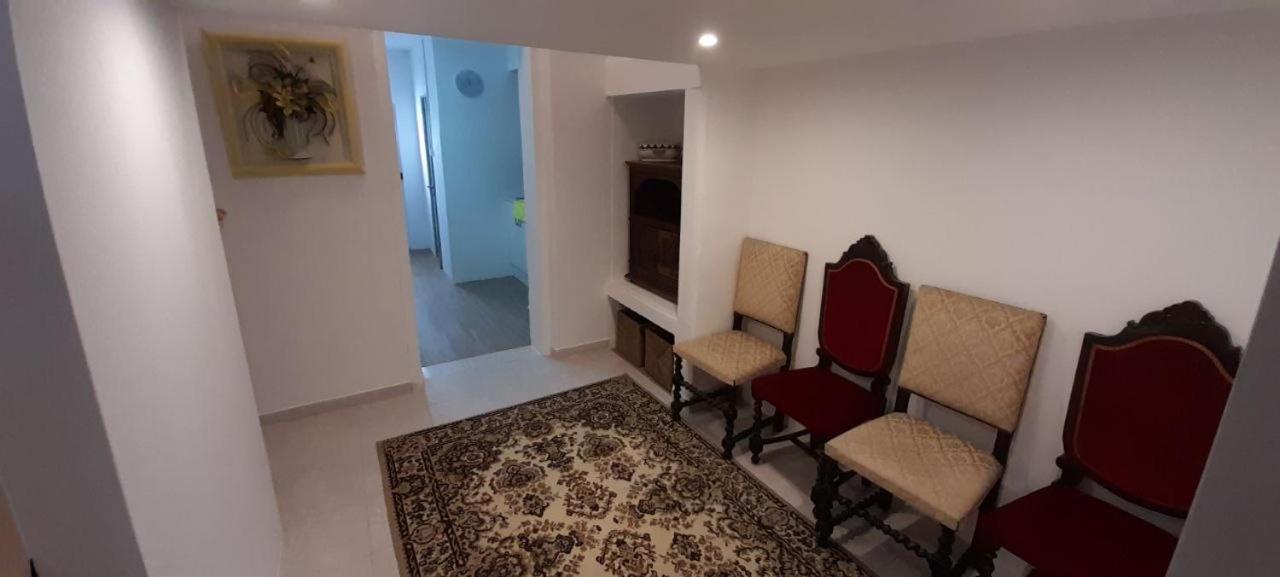 Villa Moradia Em Vila Da Cidade Lissabon Exterior foto